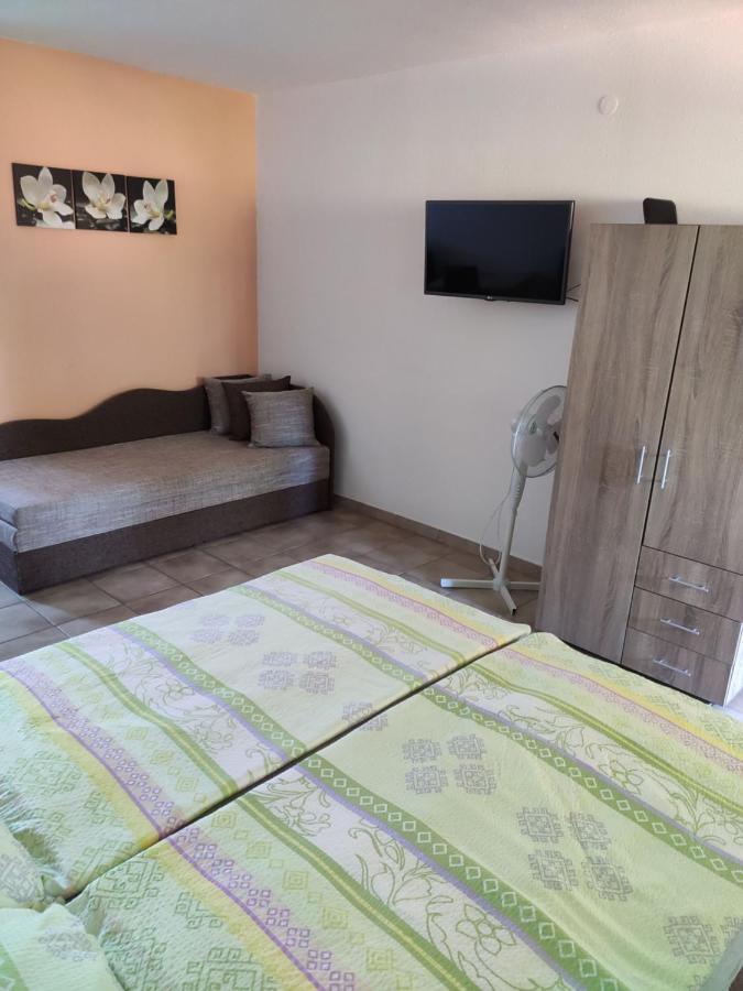 Vasti Apartman Siofok Exterior photo