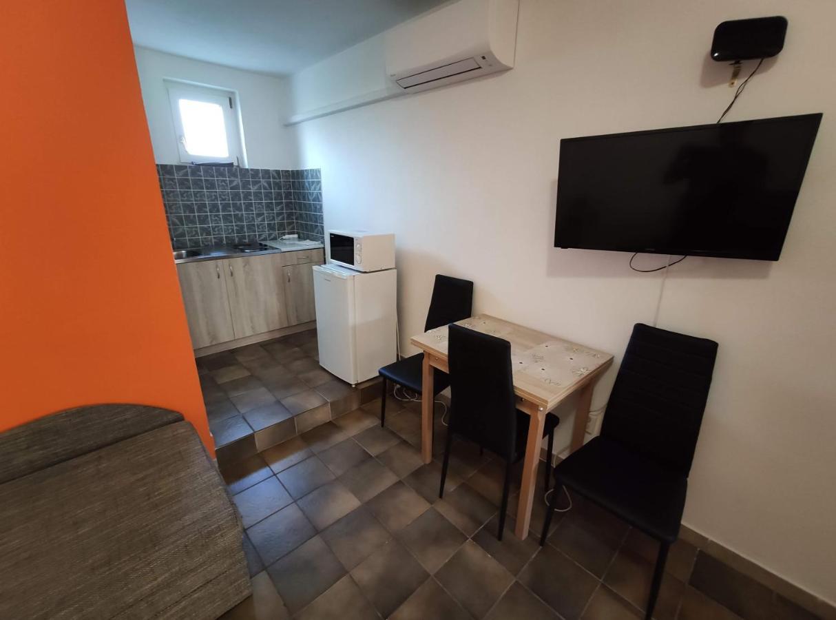 Vasti Apartman Siofok Exterior photo
