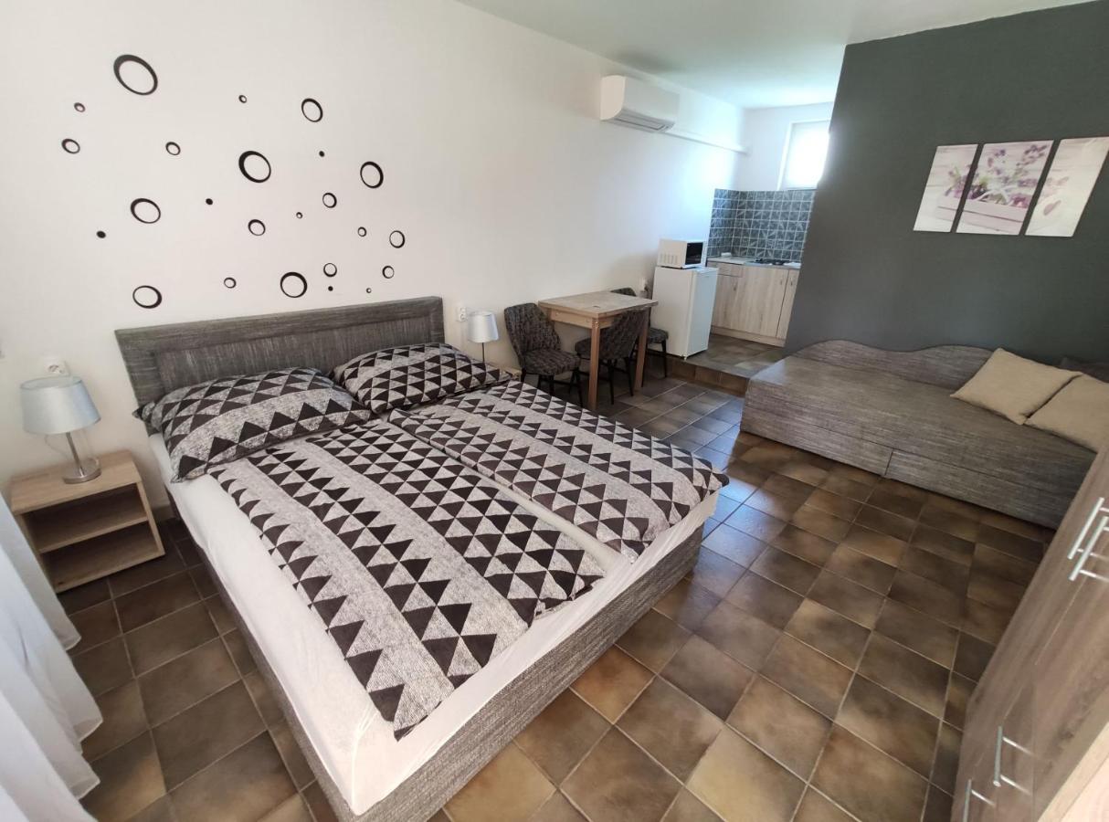 Vasti Apartman Siofok Exterior photo