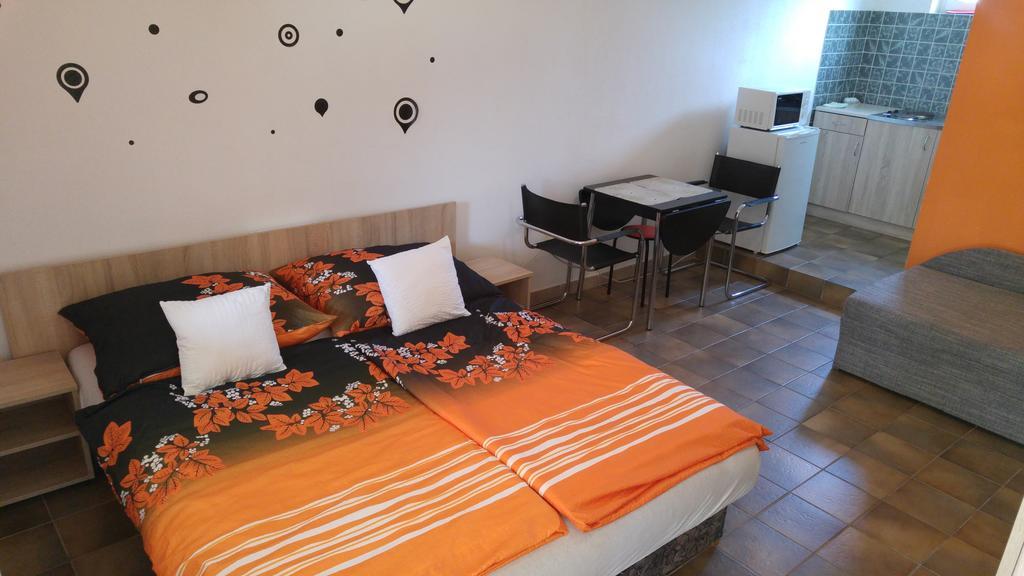 Vasti Apartman Siofok Exterior photo
