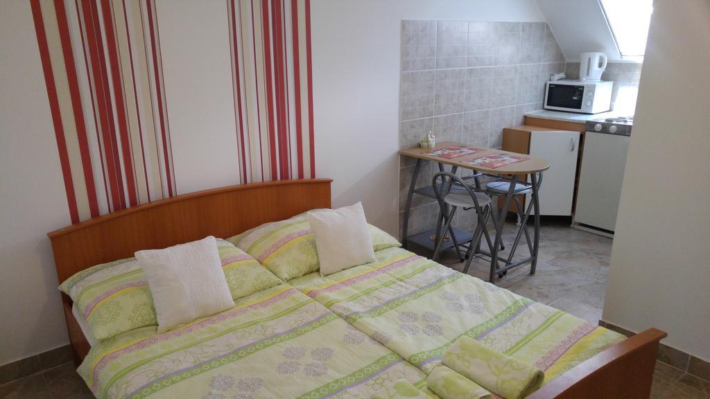 Vasti Apartman Siofok Exterior photo