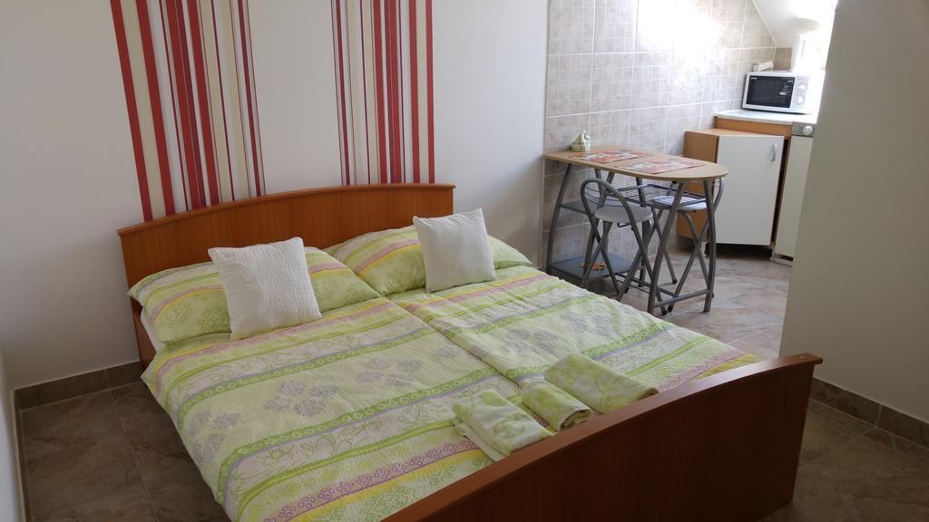 Vasti Apartman Siofok Exterior photo