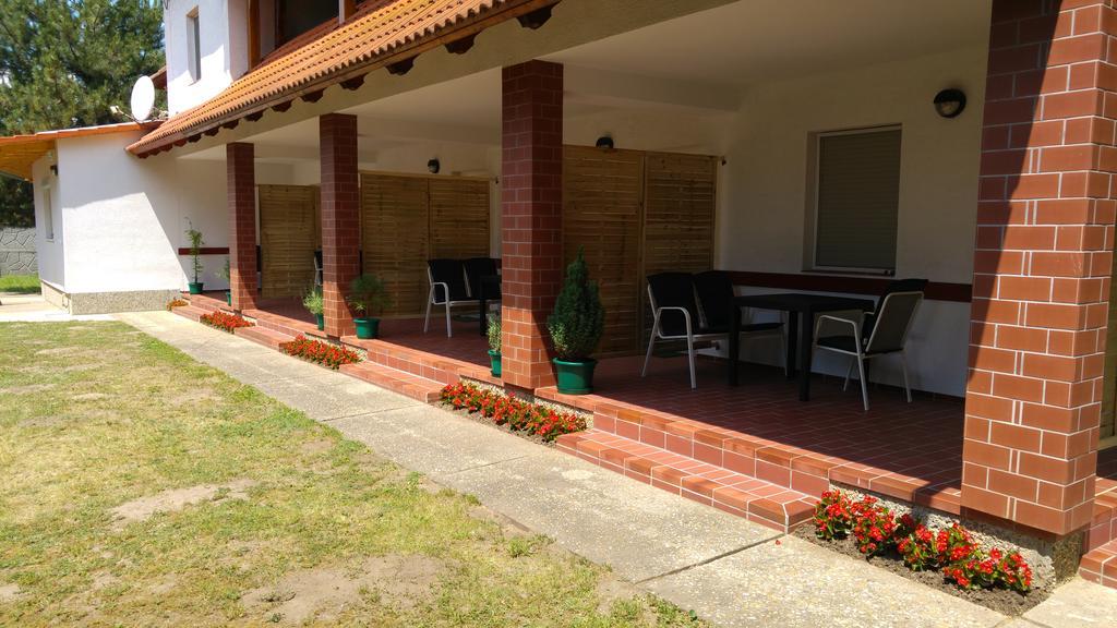 Vasti Apartman Siofok Exterior photo