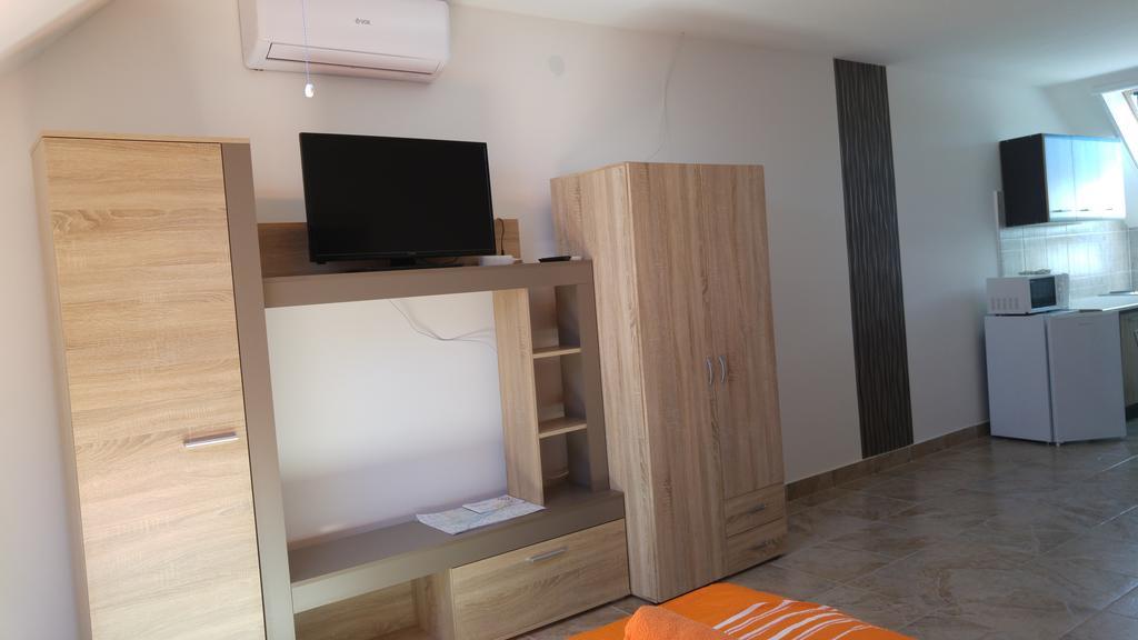 Vasti Apartman Siofok Exterior photo