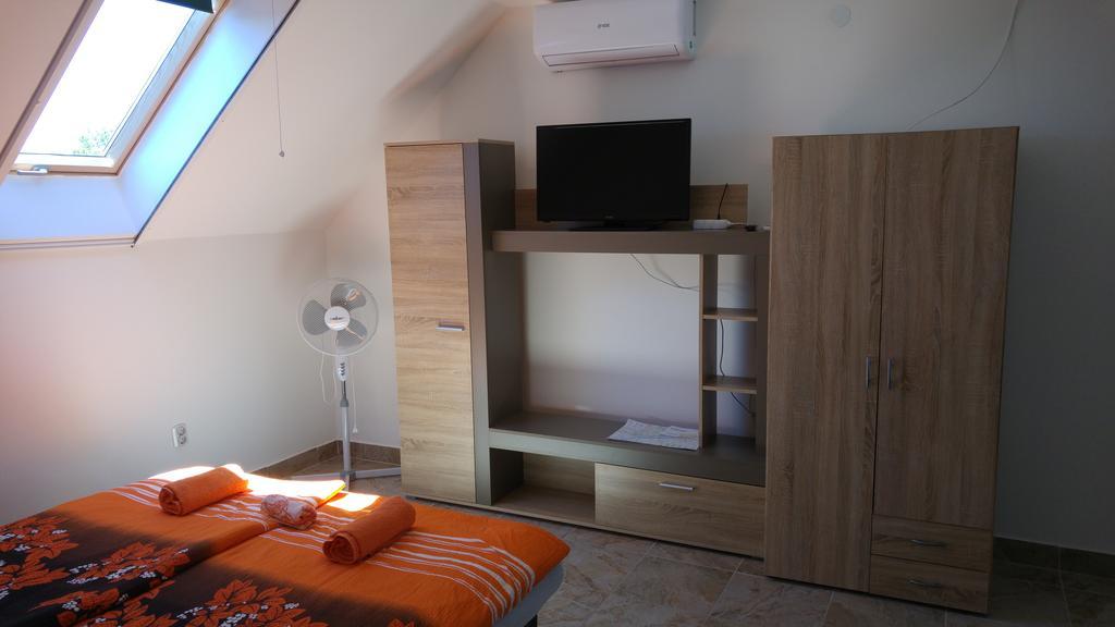 Vasti Apartman Siofok Exterior photo